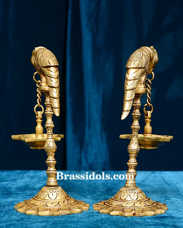 Parrot Lamp - image 2