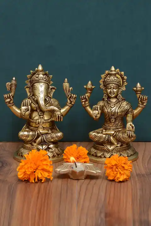 L+Ganesh Gol Base - image 1