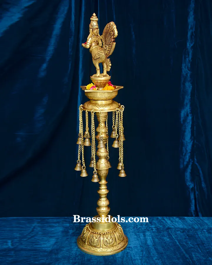 Standing Garun Lamp - image 2