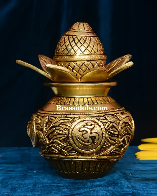 Om swastik Kalash with Coconut - image 1