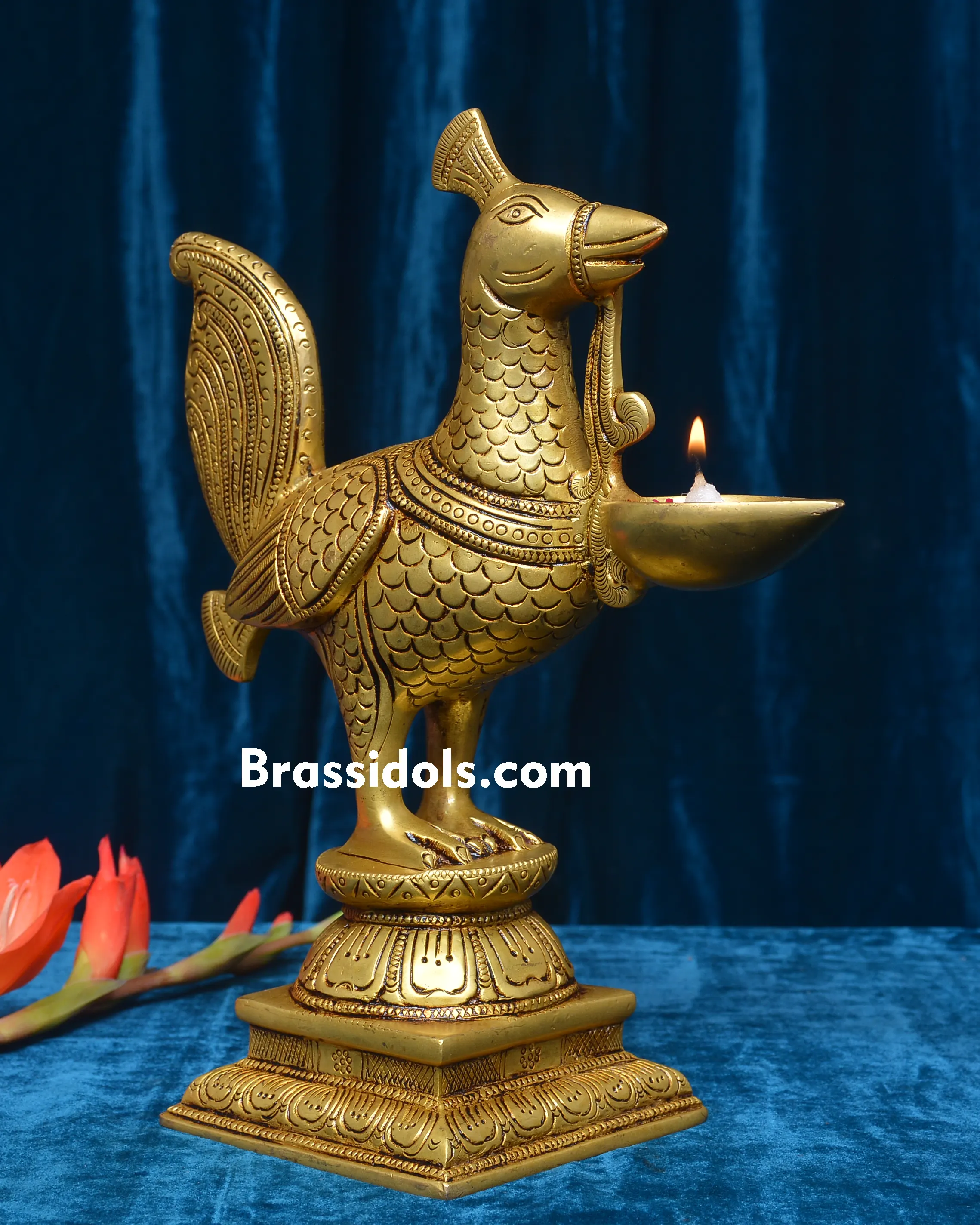 SQUARE BASE ANNA DEEPAK - image 1