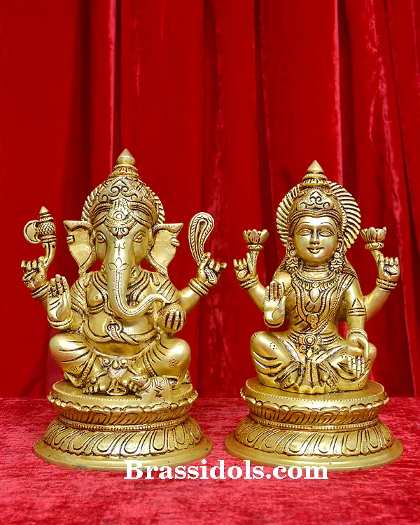 Lakshmi Ganesh Gol Base - image 1