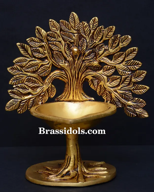 Kalpvriksha Candle Holder - image 2