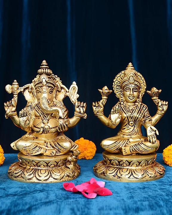 Laxmi Ganesh gol Base - image 1