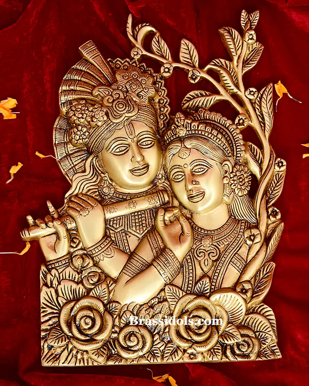 Hanging Radha Krishna Plate - image 1