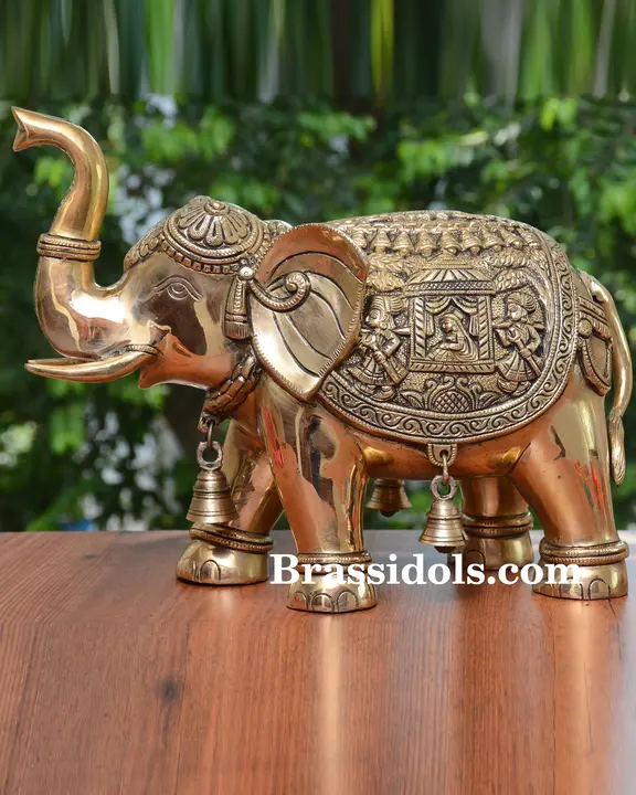 Elephant with truck - image 1