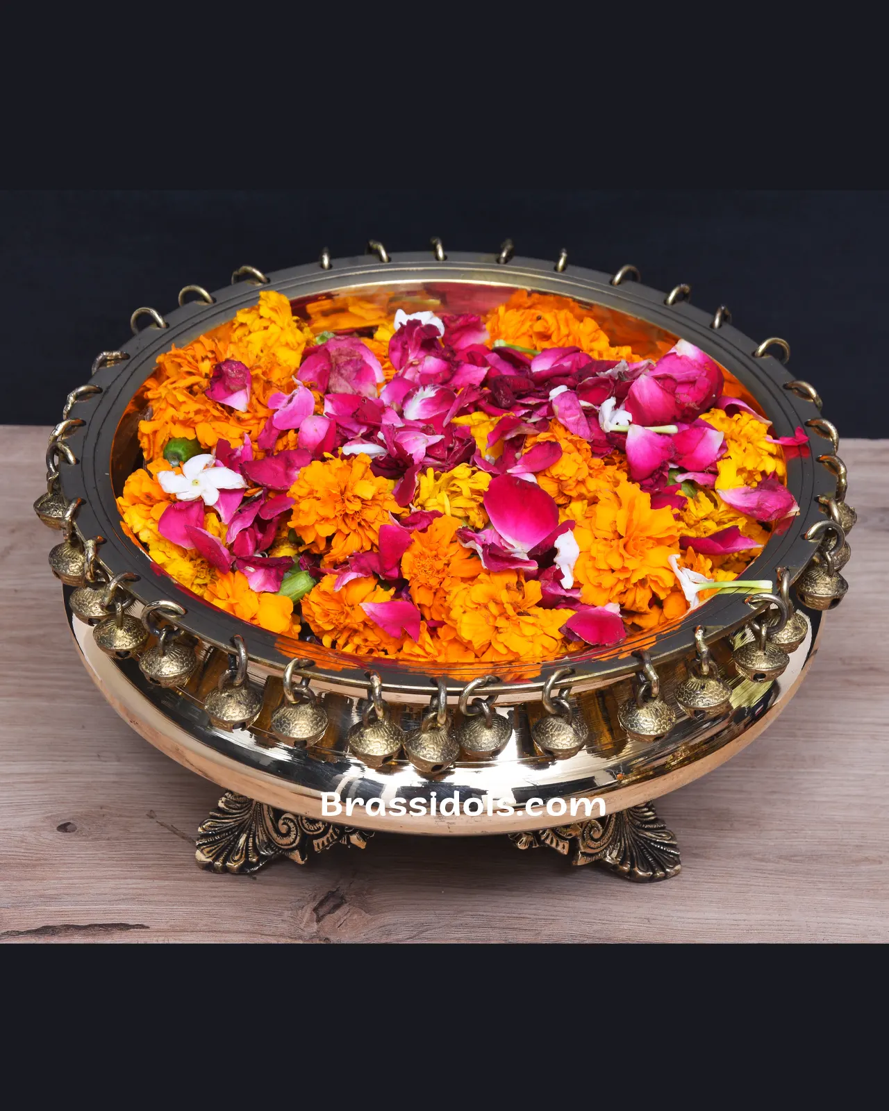 Brass Ghugru Urli - image 1