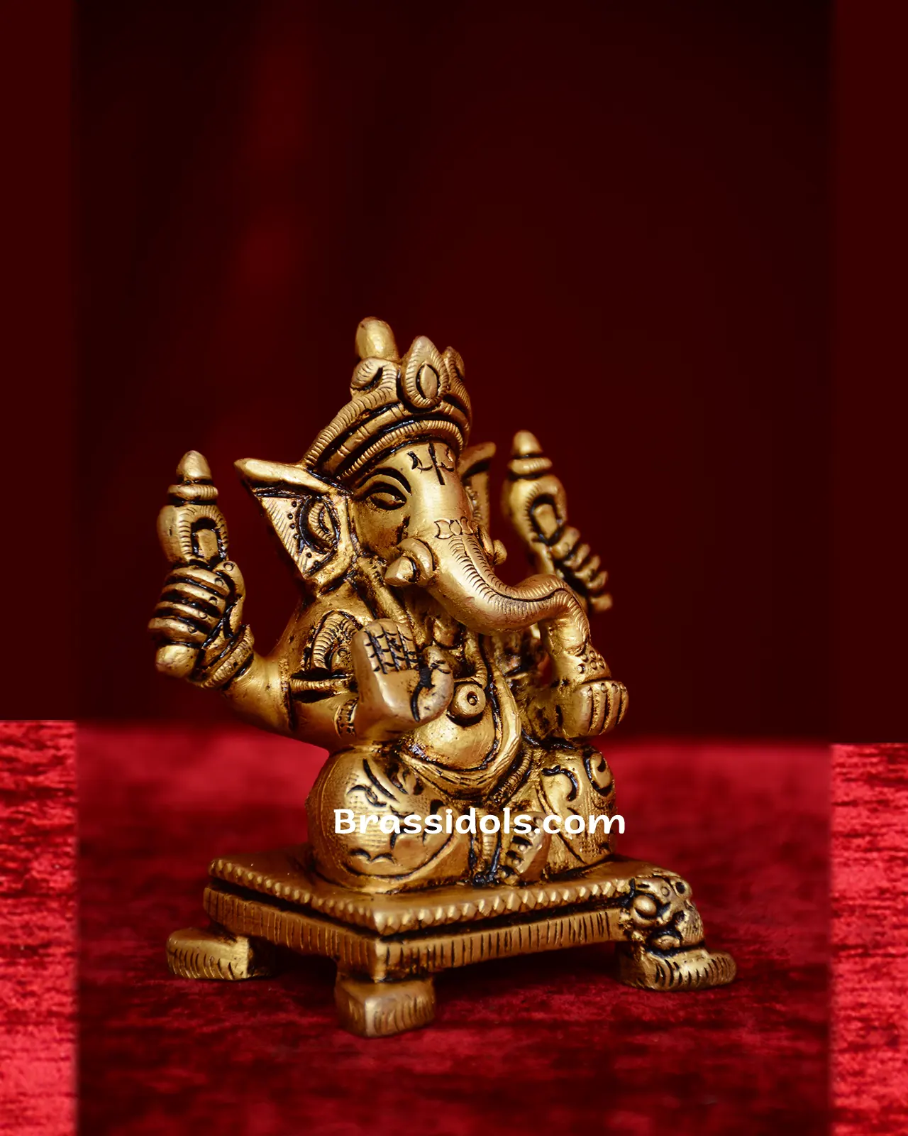 Brass Choki Ganesh idol - 3 inches - image 2
