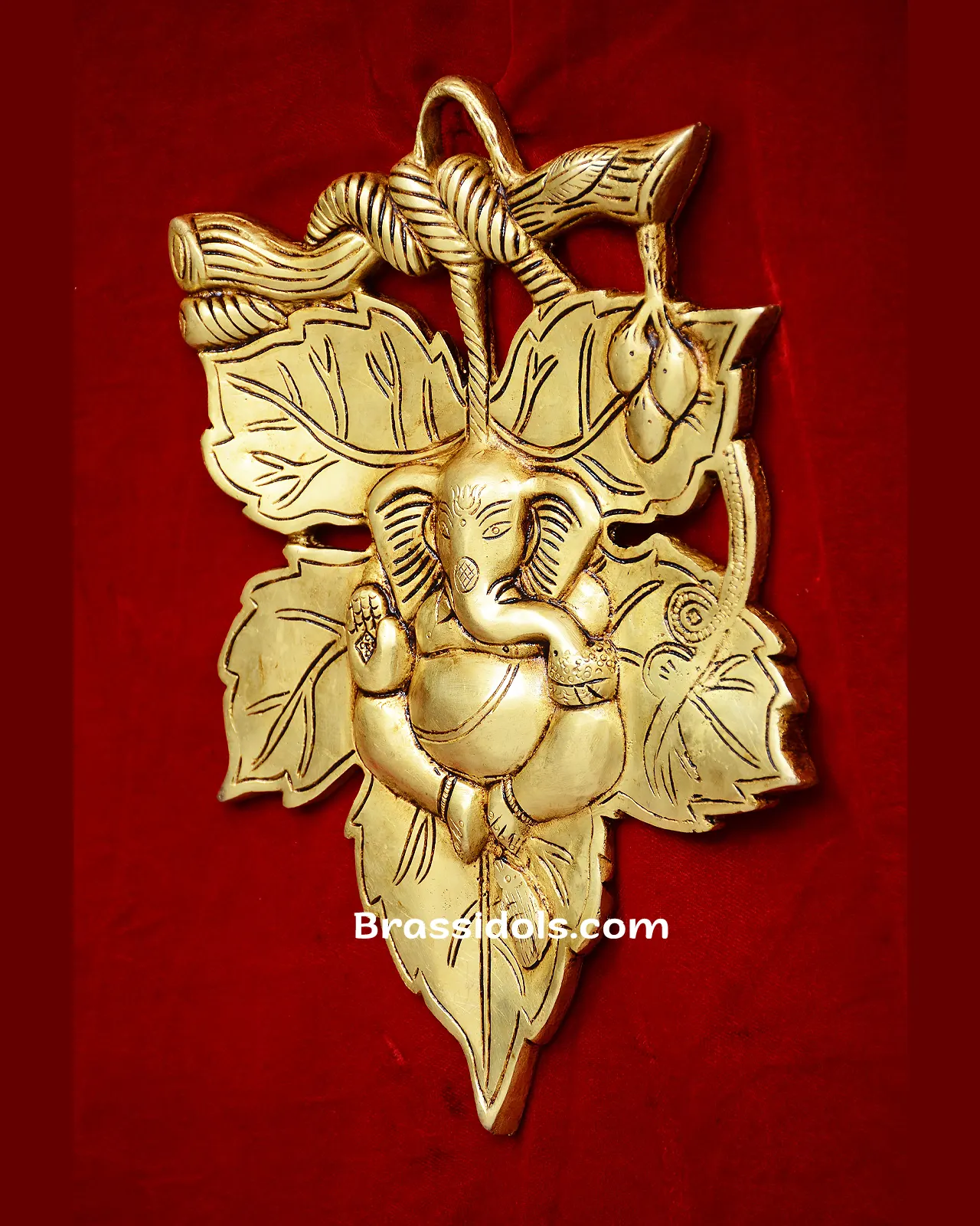Brass Leaf Ganesha wall hanging - 10 inches - image 2