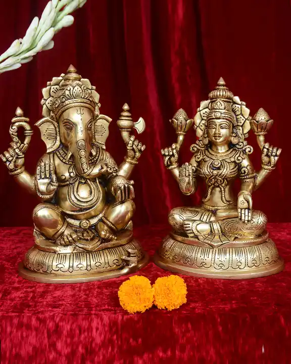 Laxmi + Ganesh Oval Base - image 1