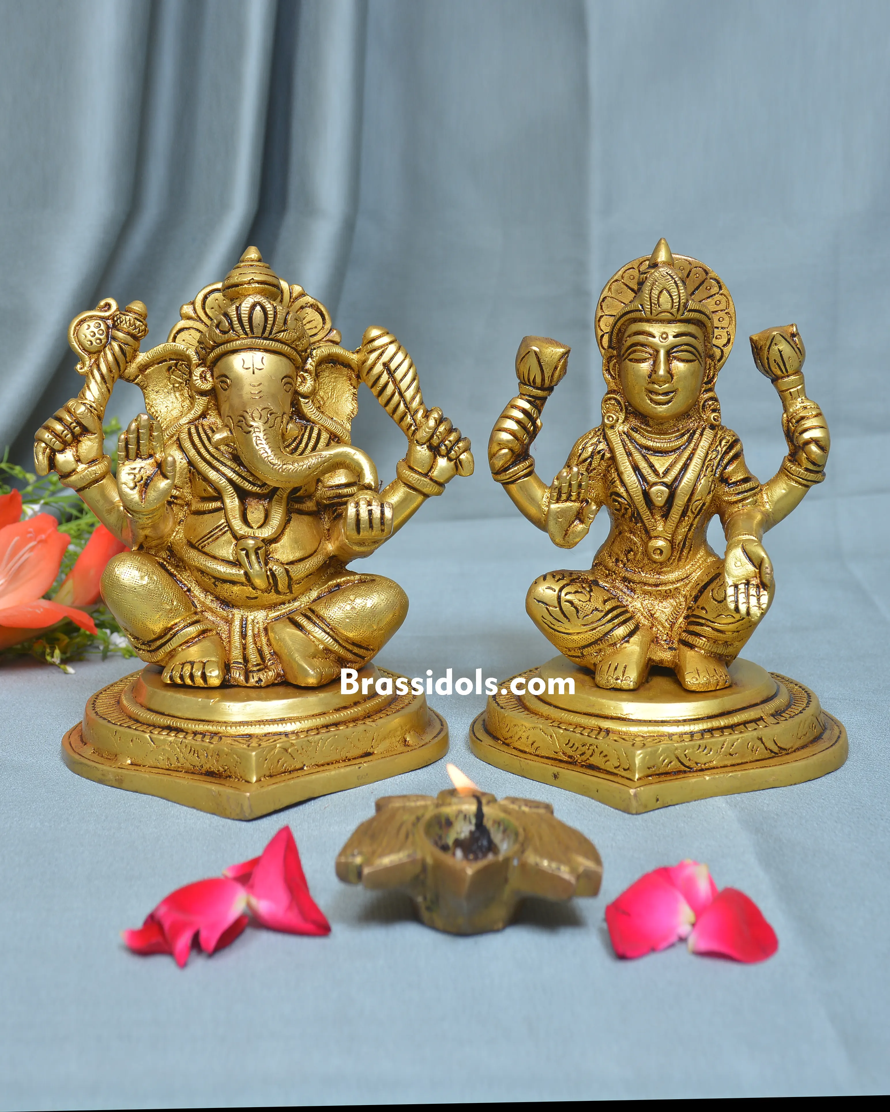 PAN BASE LAXMI GANESH - image 1