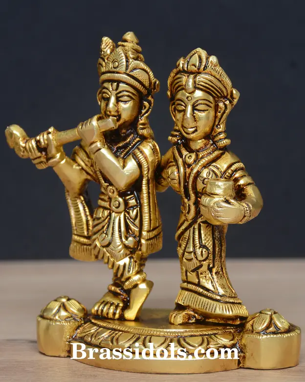 Round Base RadhaKrishna - image 2