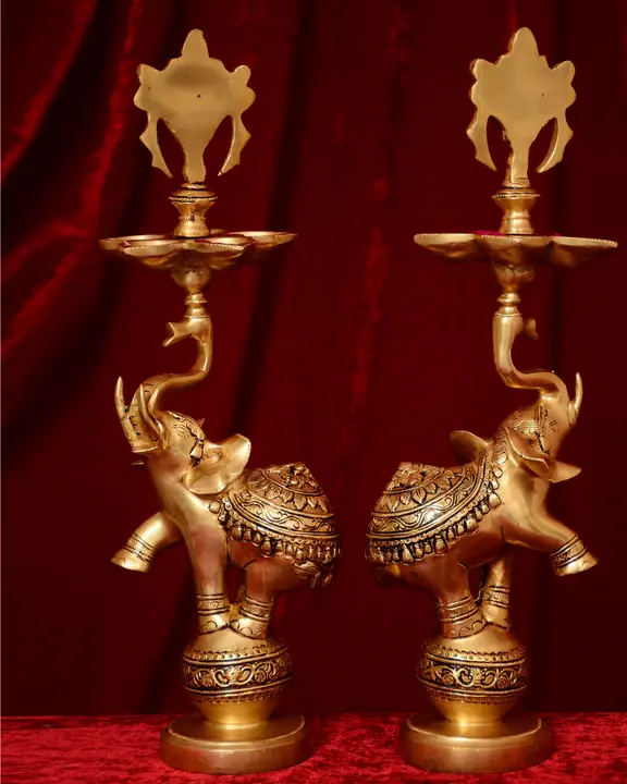 Shank Chakra Elephant Lamp - image 2