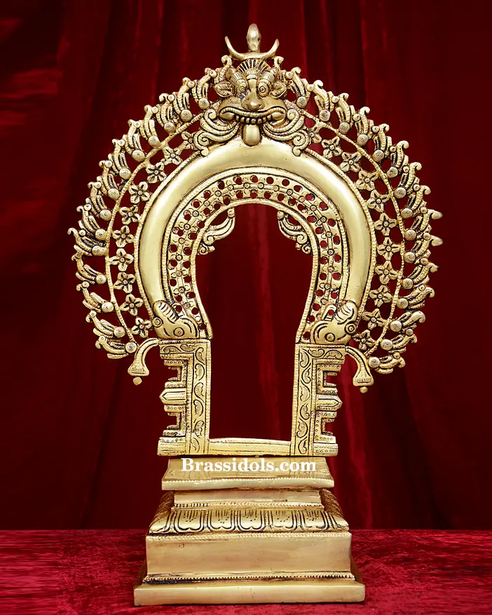 Thiruvachi Throne - image 1