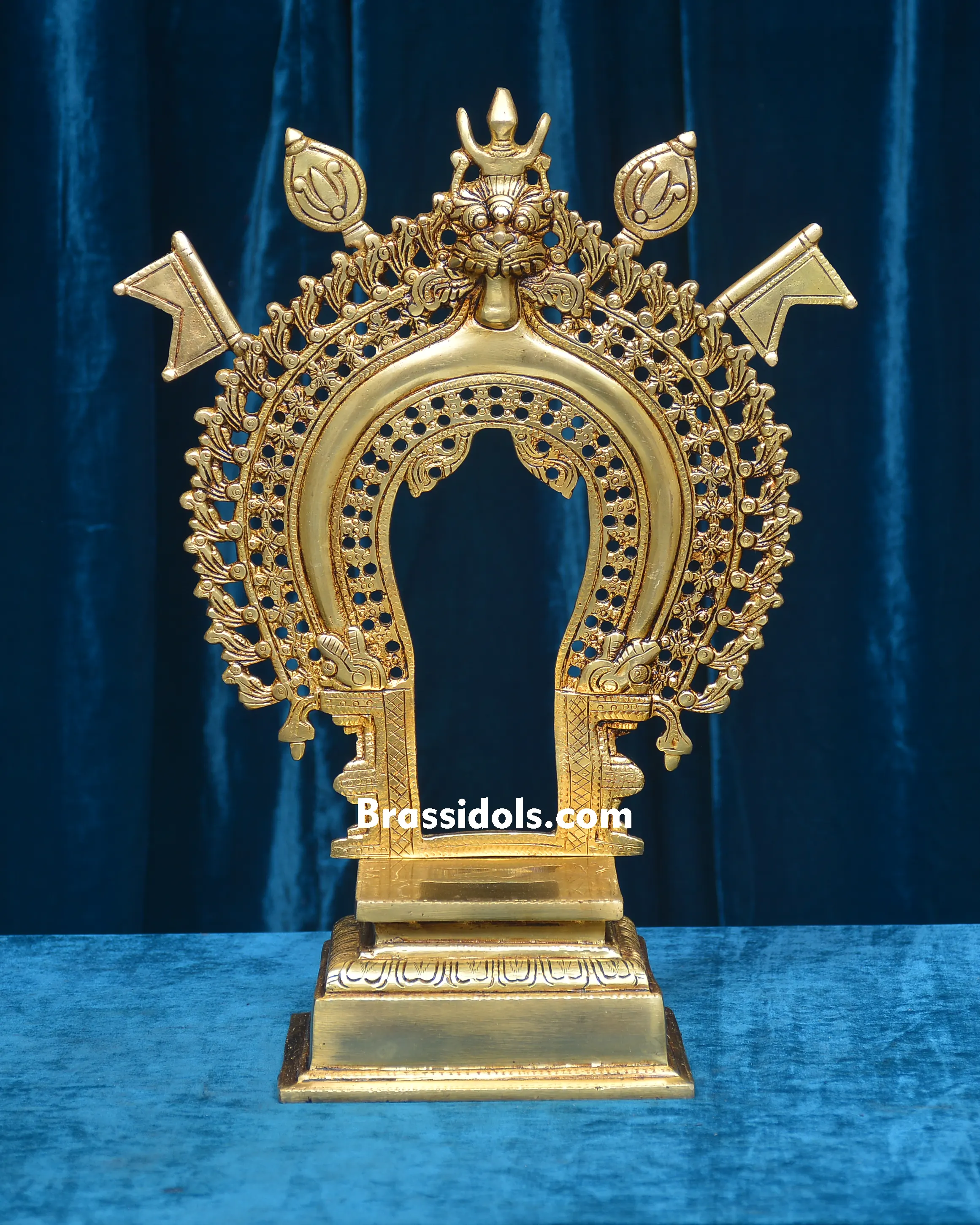 FRAME SINGHASAN WITH FLAGS - image 1