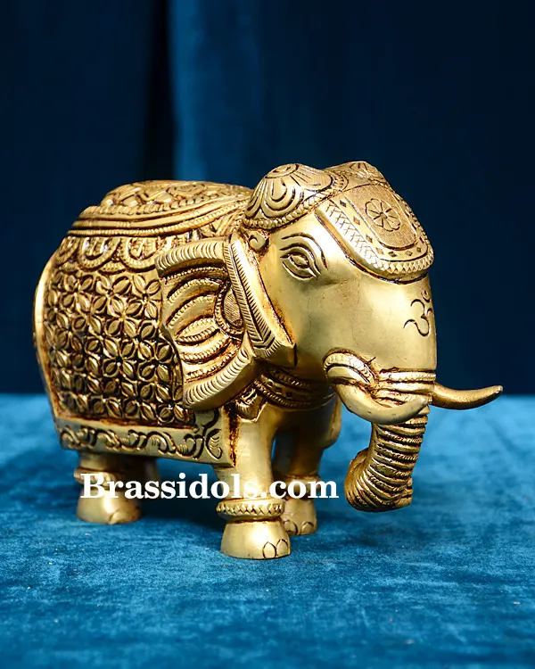 Elephant Dot with Design - image 1