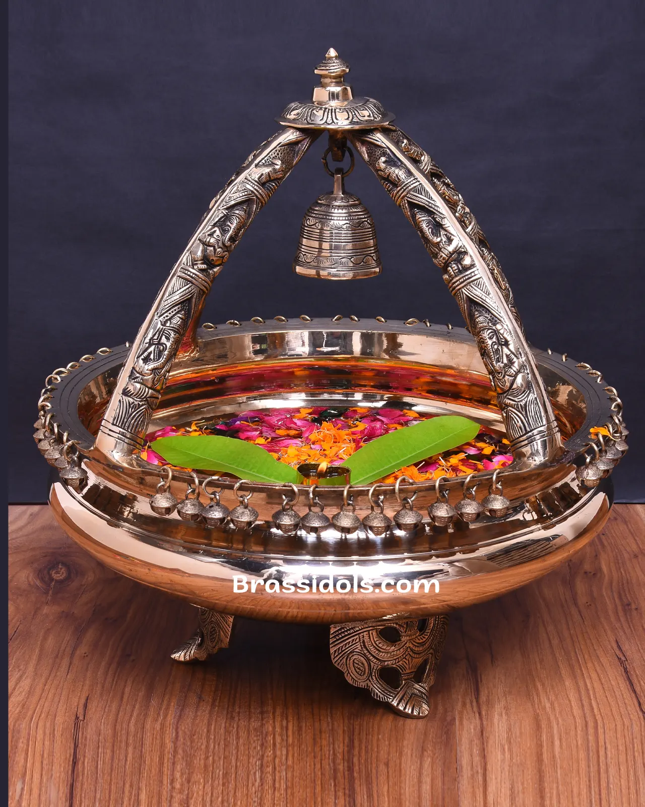 Brass Four Daat Urli - image 1