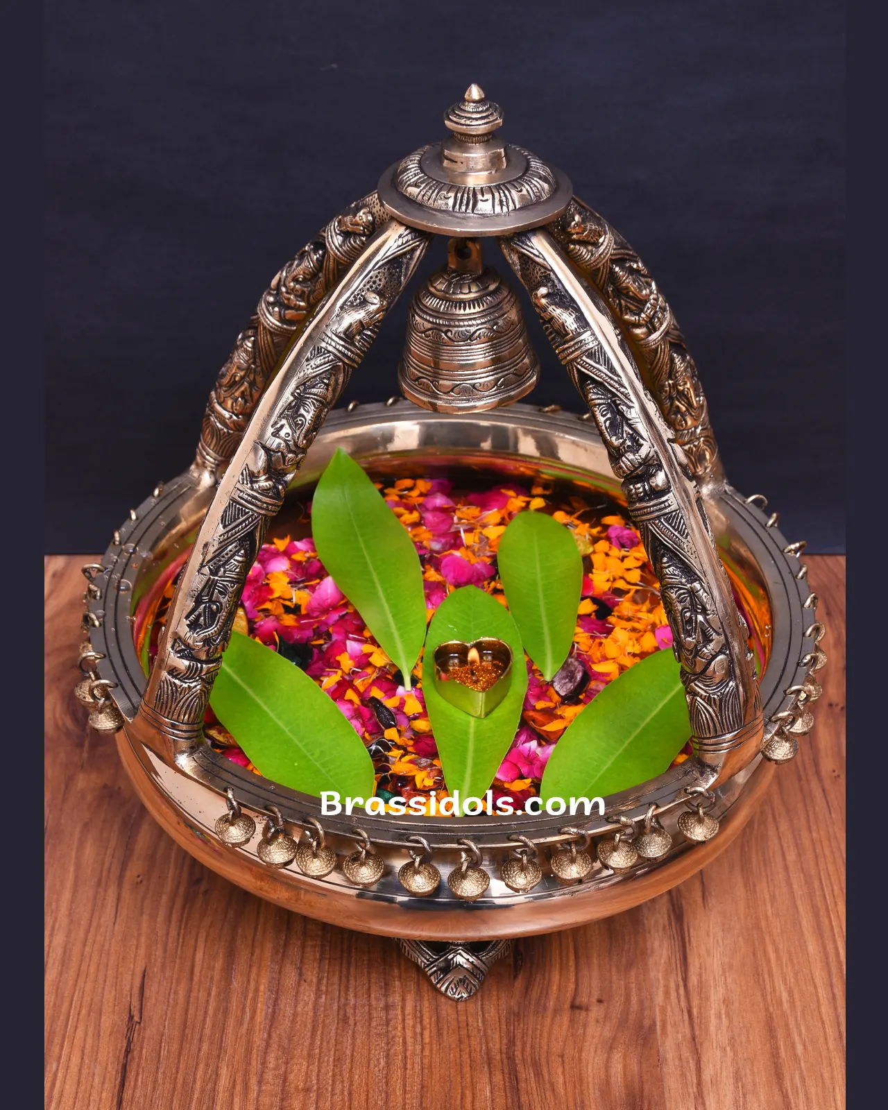 Brass Four Daat Urli - image 2