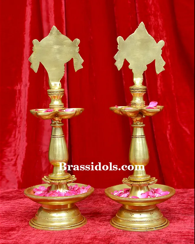 Shank Chakra With Diya - image 2