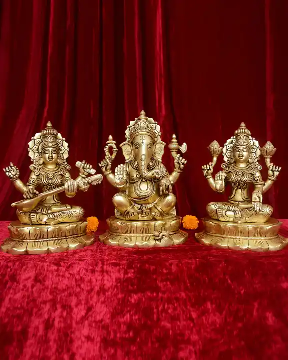 Laxmi Ganesh Oval Base - image 1