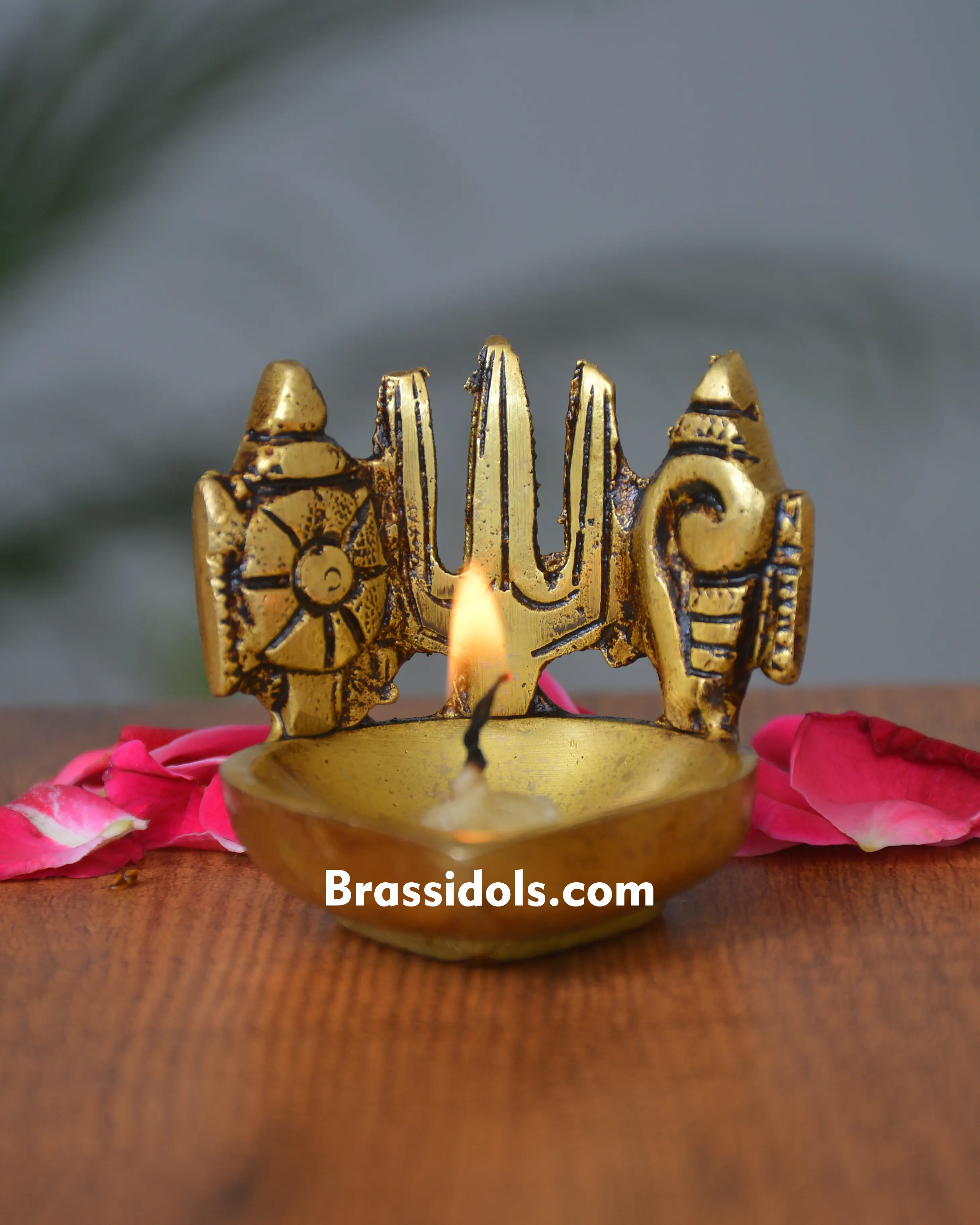 Shanku Chakra Namam Temple Decor - 200 gm - image 1