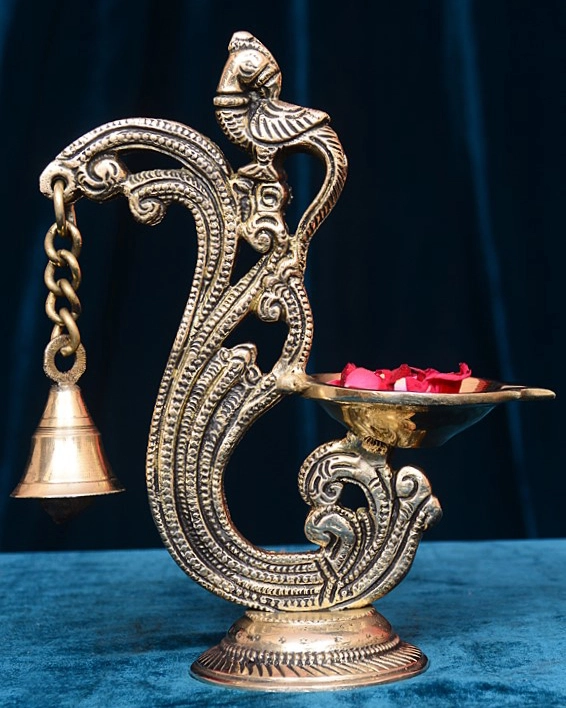 Gold Base Anna Deepak - image 1