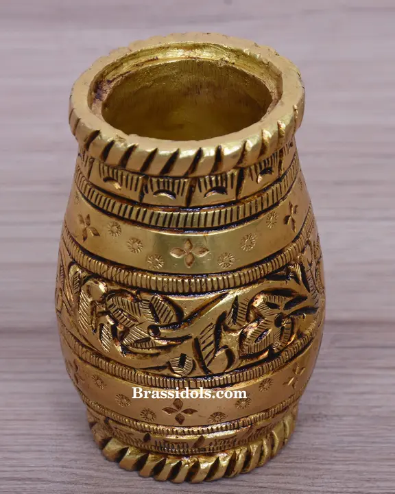 Small Surahi - image 1